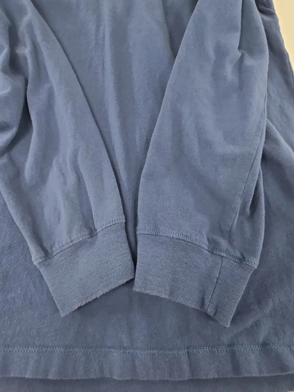 The North Face Blue long sleeve T-Shirt MEN'S SIZE LARGE COTTON -AS-IS- *STAINS*